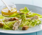 Salade de poulet avec vinaigrette au Sauvignon blanc