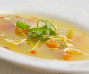 Soupe au poulet et nouilles